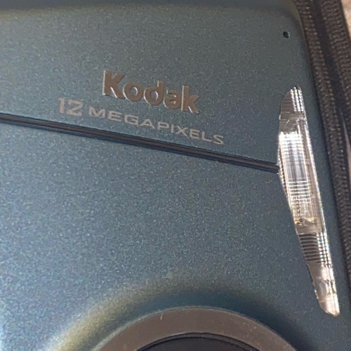 Kodak EasyShare M550 12 MP 5x zoom ottico fotocamere digitali compatte/custodia cerniera - Foto 4 di 12