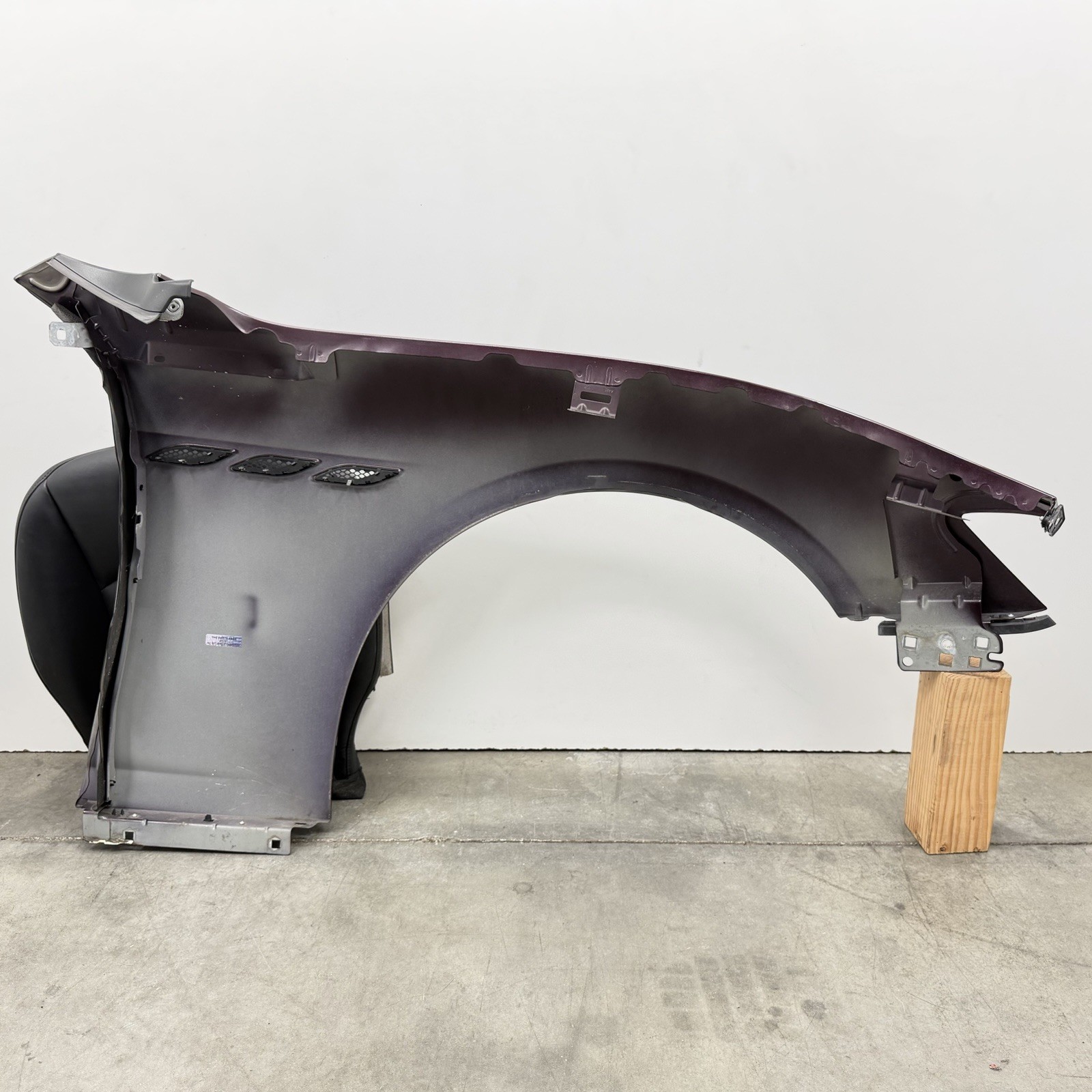 14-24 Maserati Ghibli Driver Left Front Fender Panel W/ Vents Rosso Folgore OEM