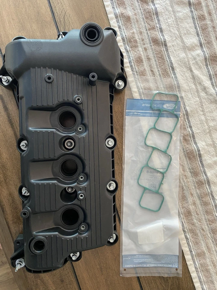 Modelo de tampa de válvula # 9L8Z-6582-D modelo de junta coletora # 9L8Z-9H486-B - Imagem 2 de 4