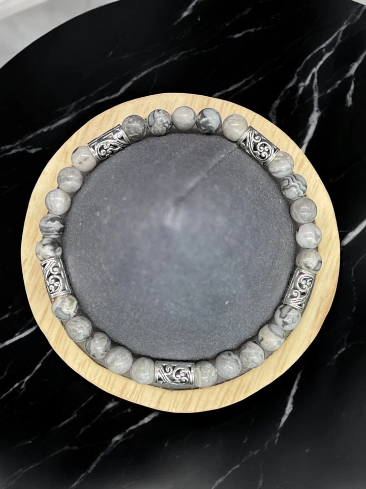 Map Stone + Tibetan Silver Straight Barrel Bead Bracelet 地圖石＋藏銀直桶珠手鍊 - Image 2 of 3