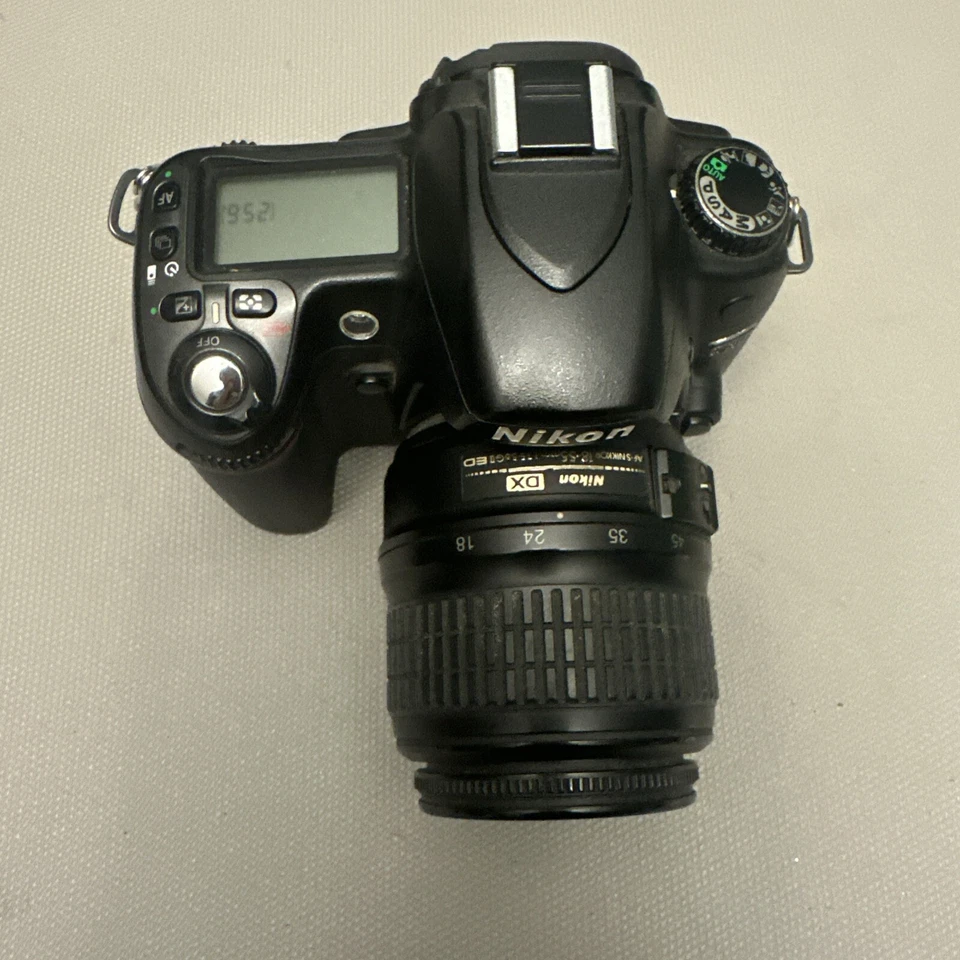 Cámara Nikon D80 DSLR *Leer descripción Foto 2 de 4