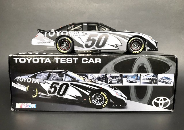 2007 Toyota Camry Test Car #50 1:24 Scale Diecast Nascar ...