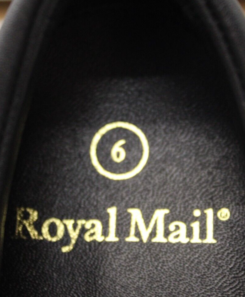 Men's Dr Martens Black Leather Laced Shoes UK Size 6 Royal Mail