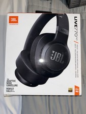 JBL 770NC Wireless Over-Ear Headphones Noise Cancelling Black NEW Box damaged 