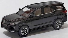 Paragon 1:64 Toyota Fortuner Attitude Black LHD PB55723