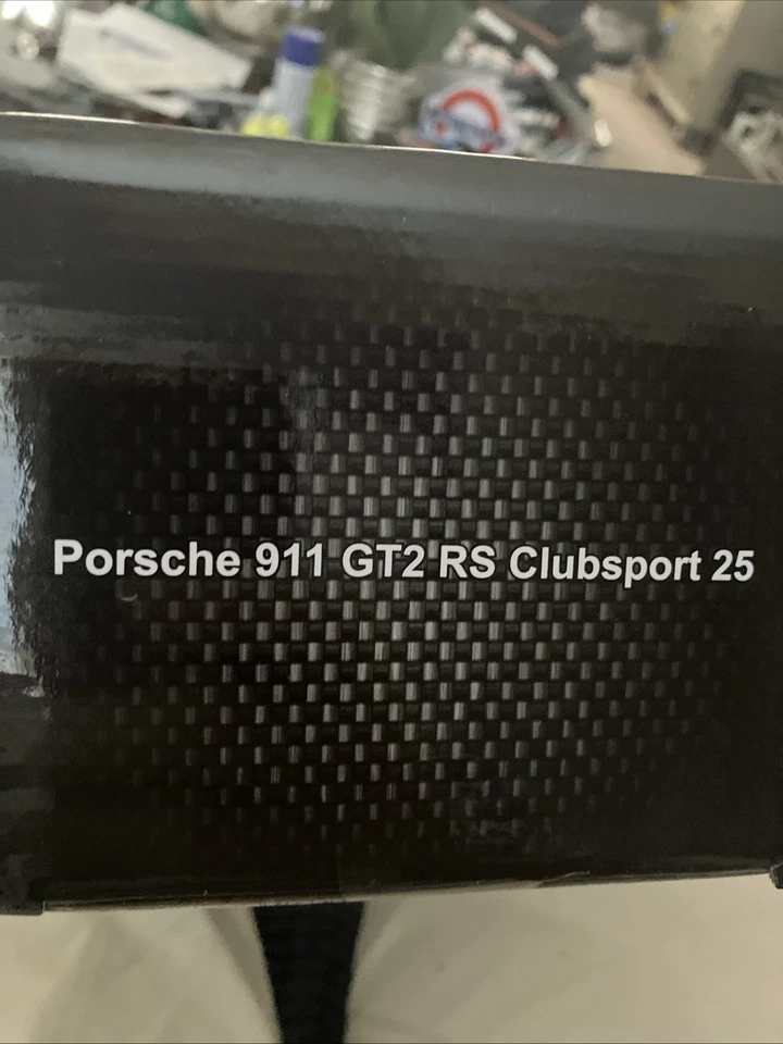 Porsche 911 GT2 RS Clubsport 25 Remote Control Car 1:24 Scale - Image 4 of 4
