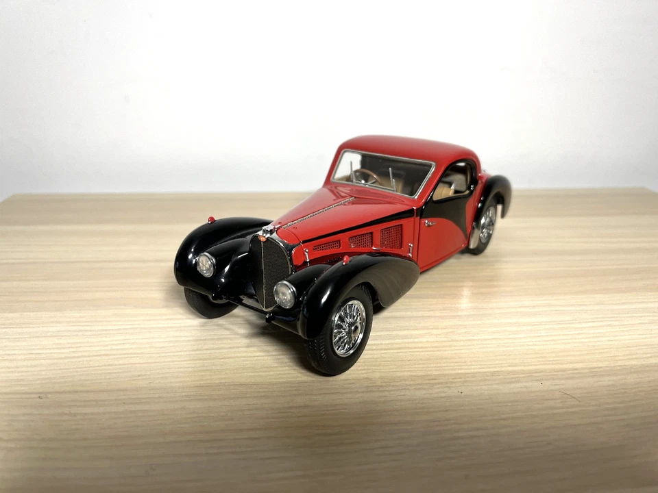 Bugatti 1936 Atalante Type 57 1:24 rouge et noir franklin mint models precisions - Photo 4/4