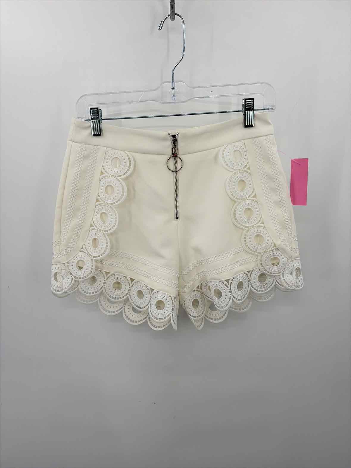 Pre-Owned Gracia White Size Small Basic Shorts - image 1