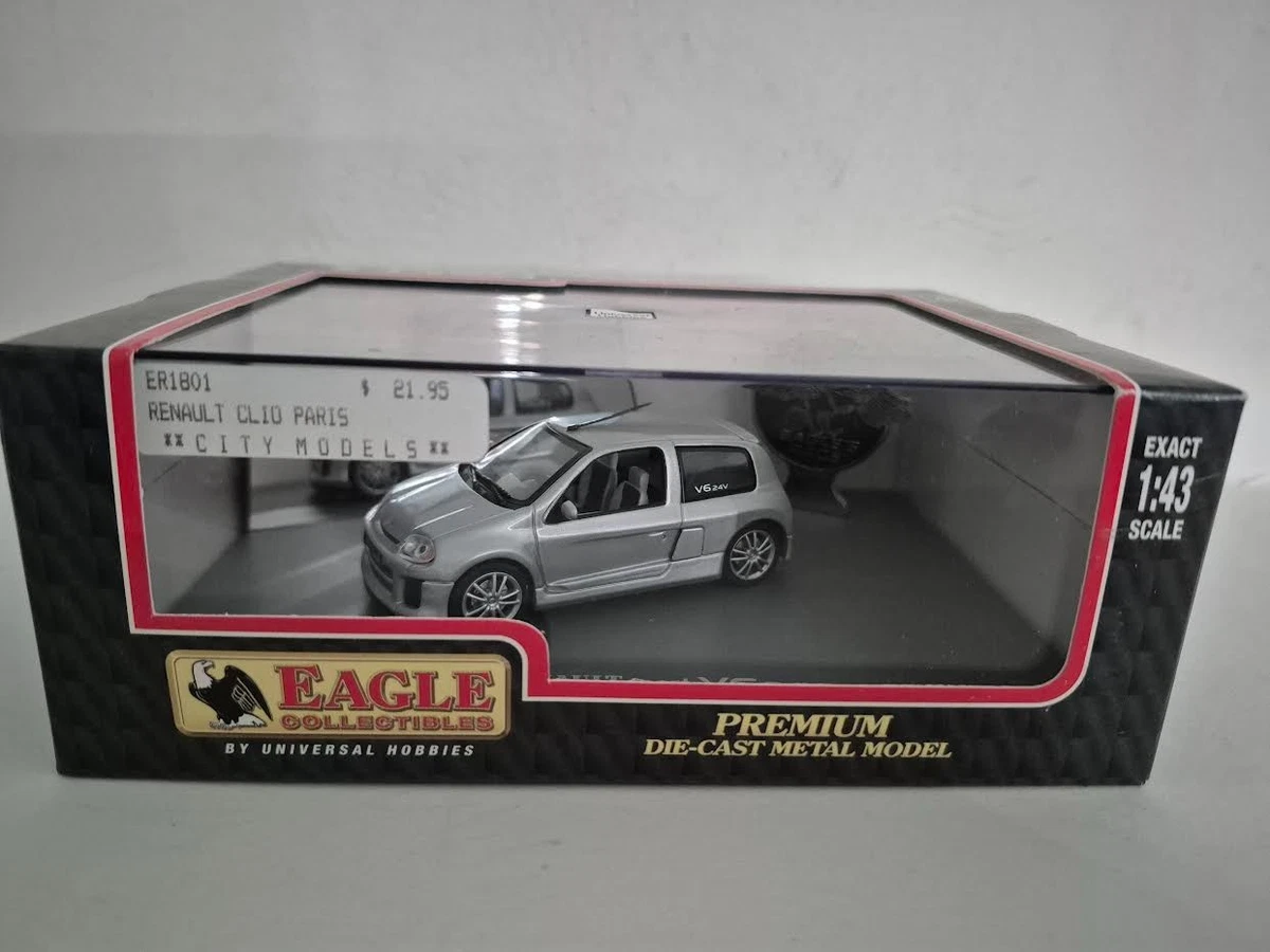 Renault Clio 16S 1/43 Universal Hobbies - Blanche - Année 1991 - Miniature Occasion