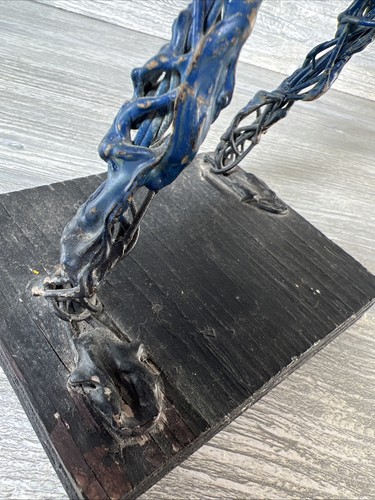 Vintage Hand Crafted Metal Wire Art Fisherman Sculpture Brutalist Style 18" Tall - Picture 11 of 11