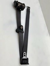 1994 - 1997 Dodge Ram 1500 Extended Club Cab Front Driver Seat Belt Retractor