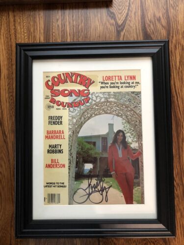 LORETTA LYNN Autographed Vintage Country Song Roundup Magazine Framed & Matted - Picture 1 of 3
