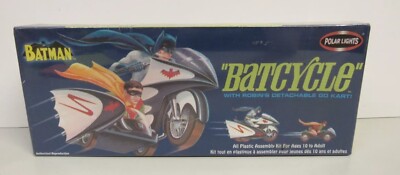 Polar Lights Batman The Batcycle TV Show Model Kit #6902 Sealed - New in Box