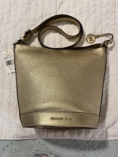 MICHAEL KORS Townsend leather medium bucket Messages - GOLD MSRP $298.