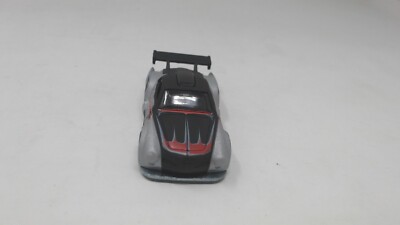 HOT WHEELS  GARAGE KARMANN GHIA LOOSE NEVER PLAYED