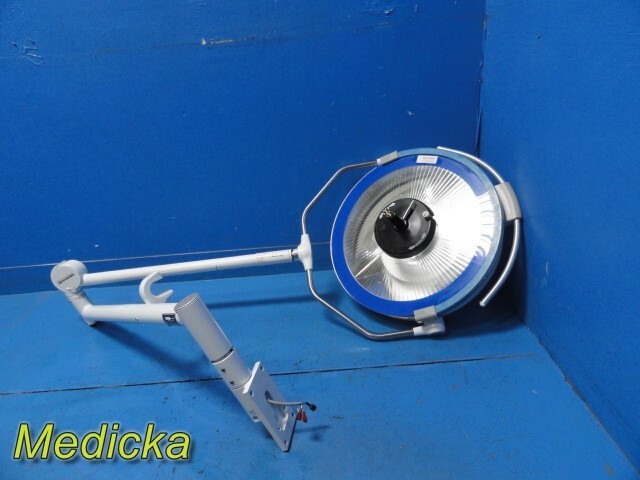 Chick Surgical Midmark Ultralux Wall mount OR Light/Exam Light W