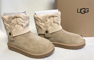 ugg boots saela