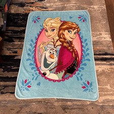 Disney s Frozen Throw Blanket, approx. 49 in X 36.5 in. Gently Used in Good Cond