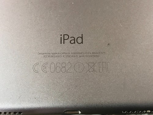 APPLE IPAD PRO 9.7" 128GB A1673 - FOR PARTS OR NOT WORKING ! - Picture 8 of 17