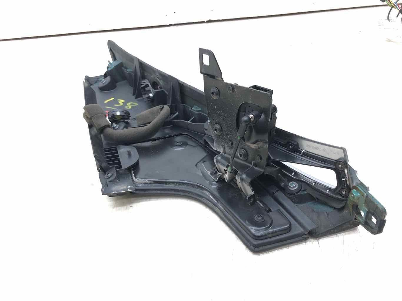 2009-2011 BENTLEY CONTINENTAL RIGHT REAR SUPPORT HINGE TRIM COVER 3W7867942B OEM