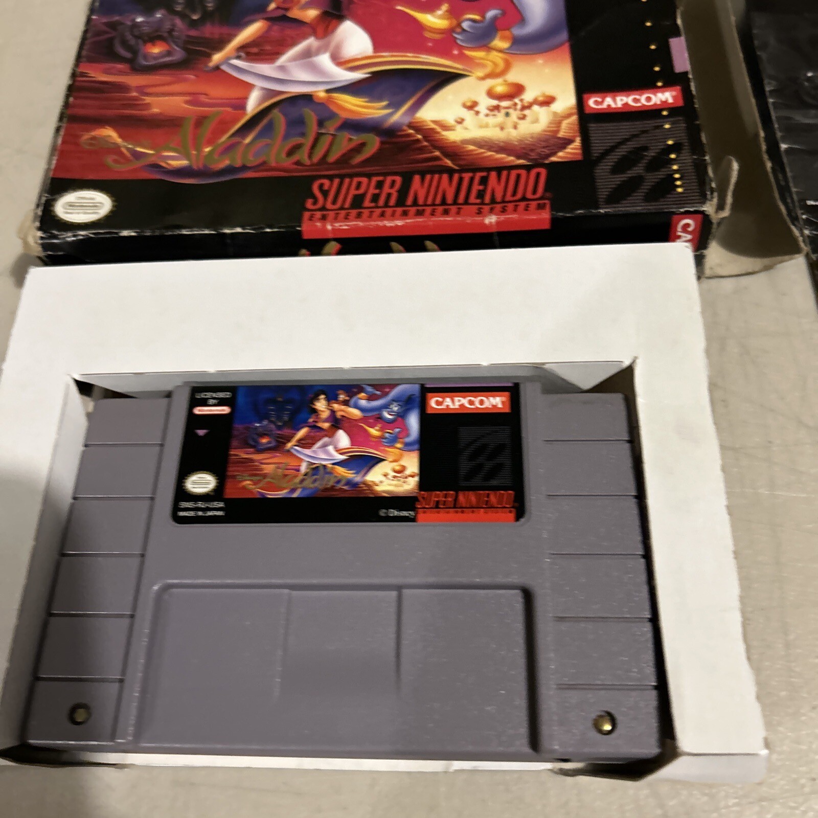 USED 1993 Disney's Aladdin SNES Super Nintendo Complete in BOX WITH ...