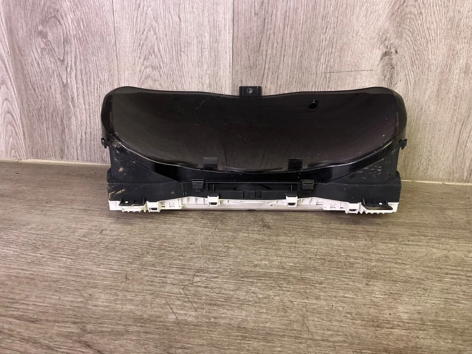 # 2016-2017-2018- HONDA HR-V VELOCÍMETRO MPH NEGRO OEM Foto 3 de 4