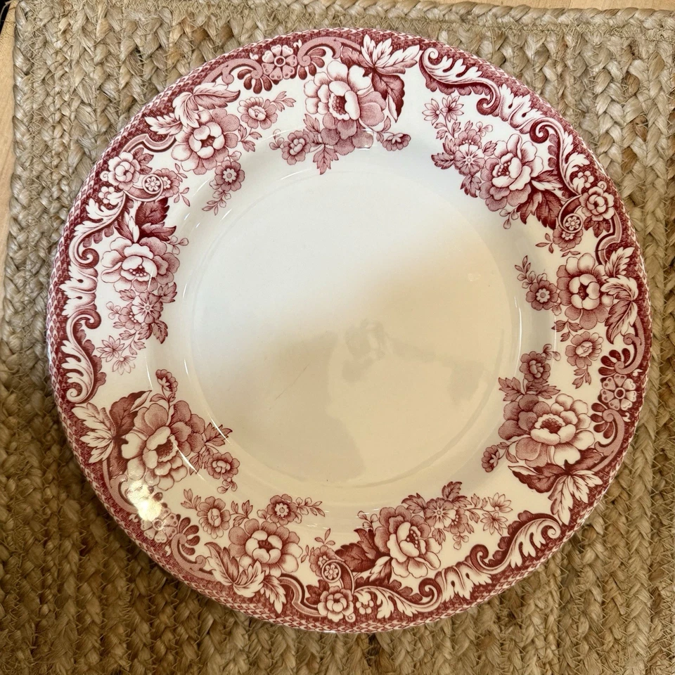 Spode Delamere Cranberry Dinner Plates Red Transferware Floral Cottage S3784-A7 - Image 2 of 4