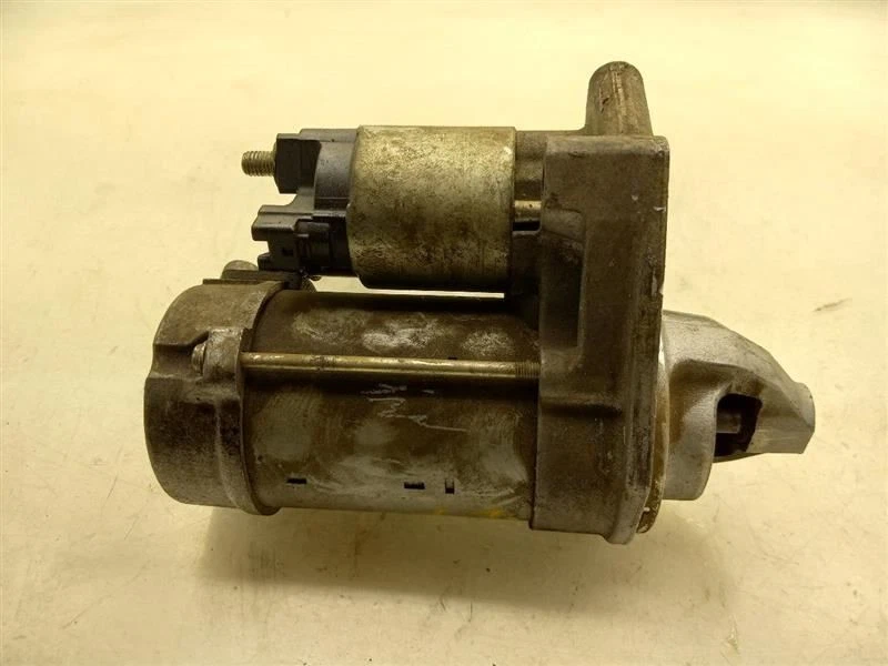 07-19 MONTAJE MOTOR ARRANQUE TOYOTA TUNDRA SR5 2.0KW  Foto 3 de 4