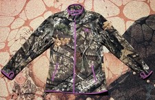 Mossy Oak Women's Realtree Camo Fleece Zip Up Jacket Medium