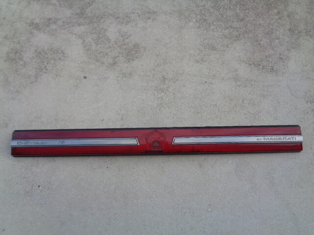 1990 CHRYSLER TC MASERATI REAR CENTER TAILLIGHT TAIL LIGHT REFLECTOR PANEL OEM