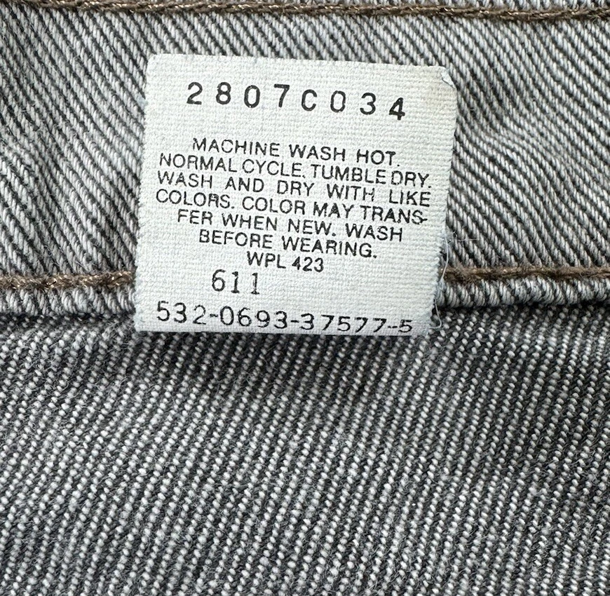 Pantalones de mezclilla vintage Levis 560 para hombre 34x33 gris calce cónico 100 % algodón EE. UU. 1993 Foto 4 de 4