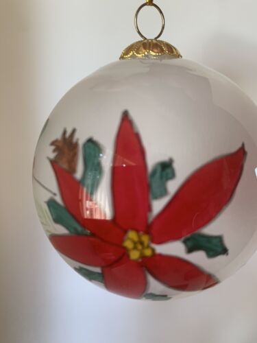CHRISTMAS Ornament In Box*HAND-PAINTED* POINSETTIA*ON FROSTED ROUND GLASS BALL - Picture 2 of 5
