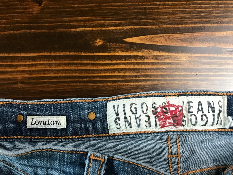 Pantalones Cortos de Jean VIGOSS, Para Mujer Talla 28, Azul, Denim, Bermudas Londres, Bolsillos Foto 4 de 4