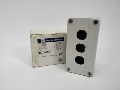 TELEMECANIQUE XAL B03H7 Push Button Control Station Enclosure