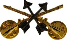 Special Forces SF Infantry Cross Arrows Badge US Army Military Rifles Pin