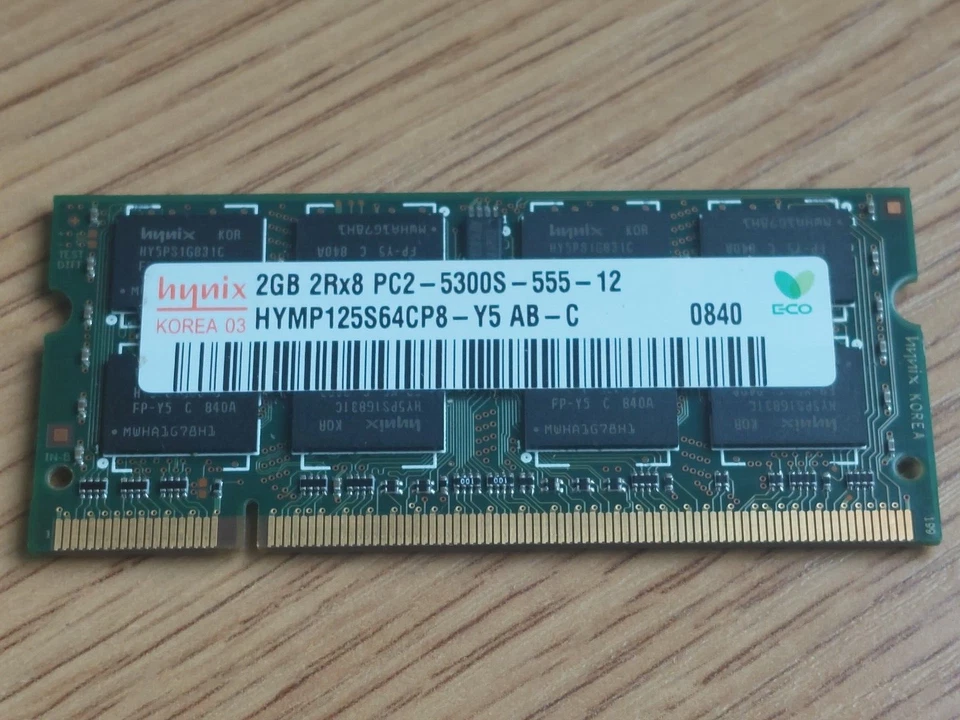 2GB HP 395319-343 Hynix HYMP125S64CP8-Y5 DDR2-667MHz PC2-5300S SO-Dimm SDRAM - Image 4 of 4