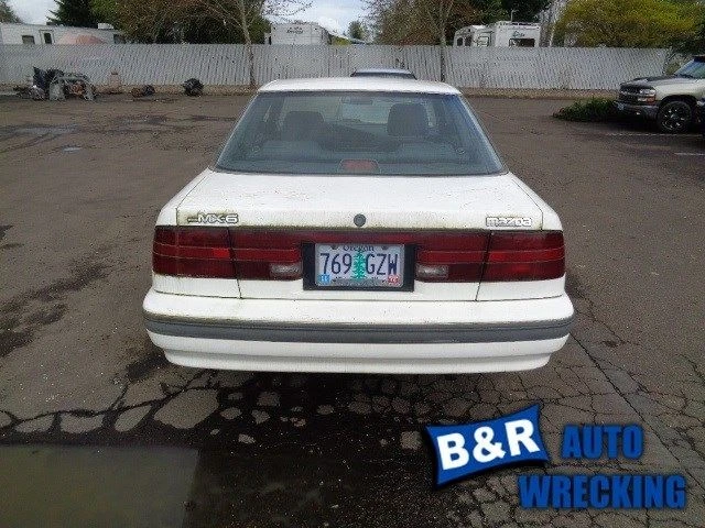 Luz trasera de conductor exterior VIN 1YV 1ª construida en Estados Unidos se adapta a 90-92 MAZDA MX-6 9015114 Foto 3 de 4