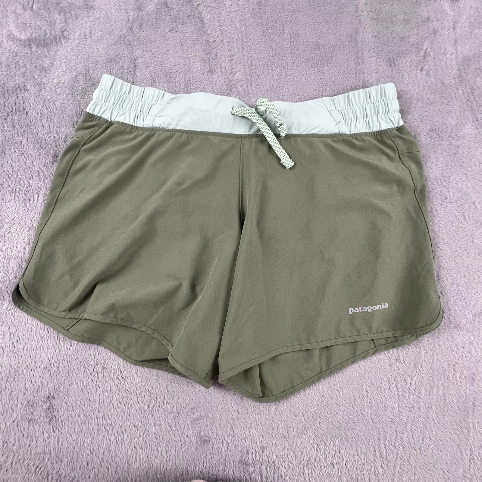Patagonia Nine Trails Shorts Womens Small Green 4 In Running Lined Zip Pocket