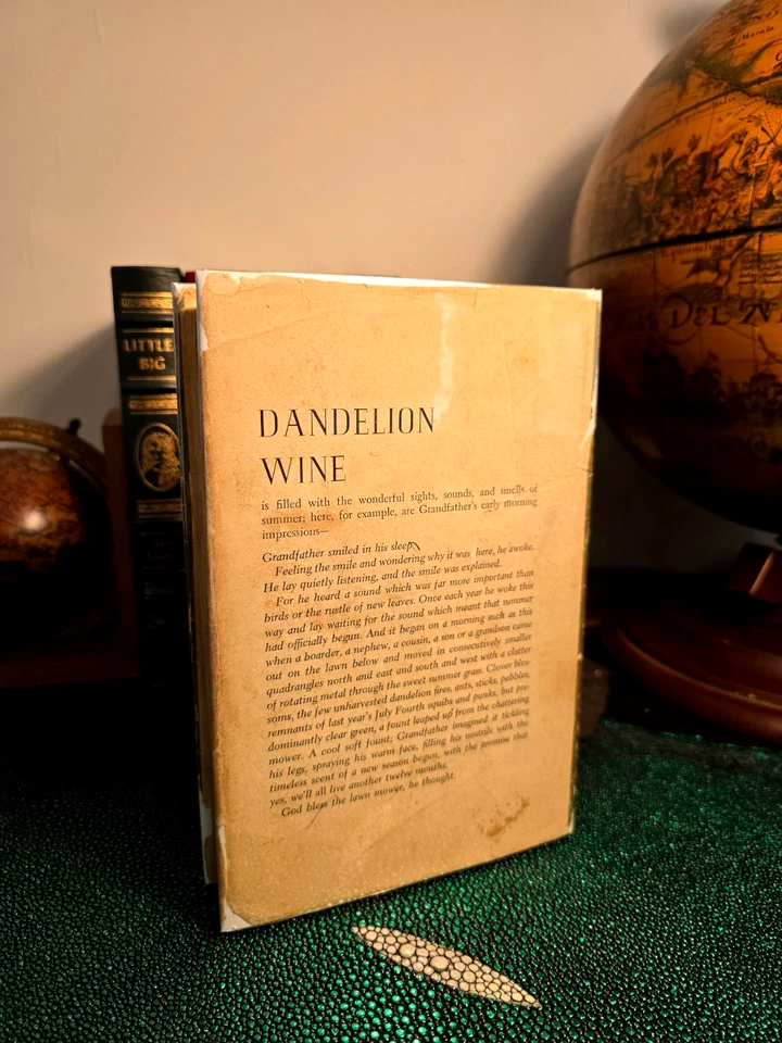 Dandelion Wine; Ray Bradbury; First Edition 1st Print; Doubleday Hardcover Foto 3 de 4