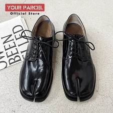 Men Horseshoe Split Toe Couple Leather Shoes Square Toe Cap Casual Tabi Footwear