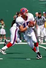 Todd Collins Buffalo Bills drops back to pass v the New York Jets - Old Photo 6