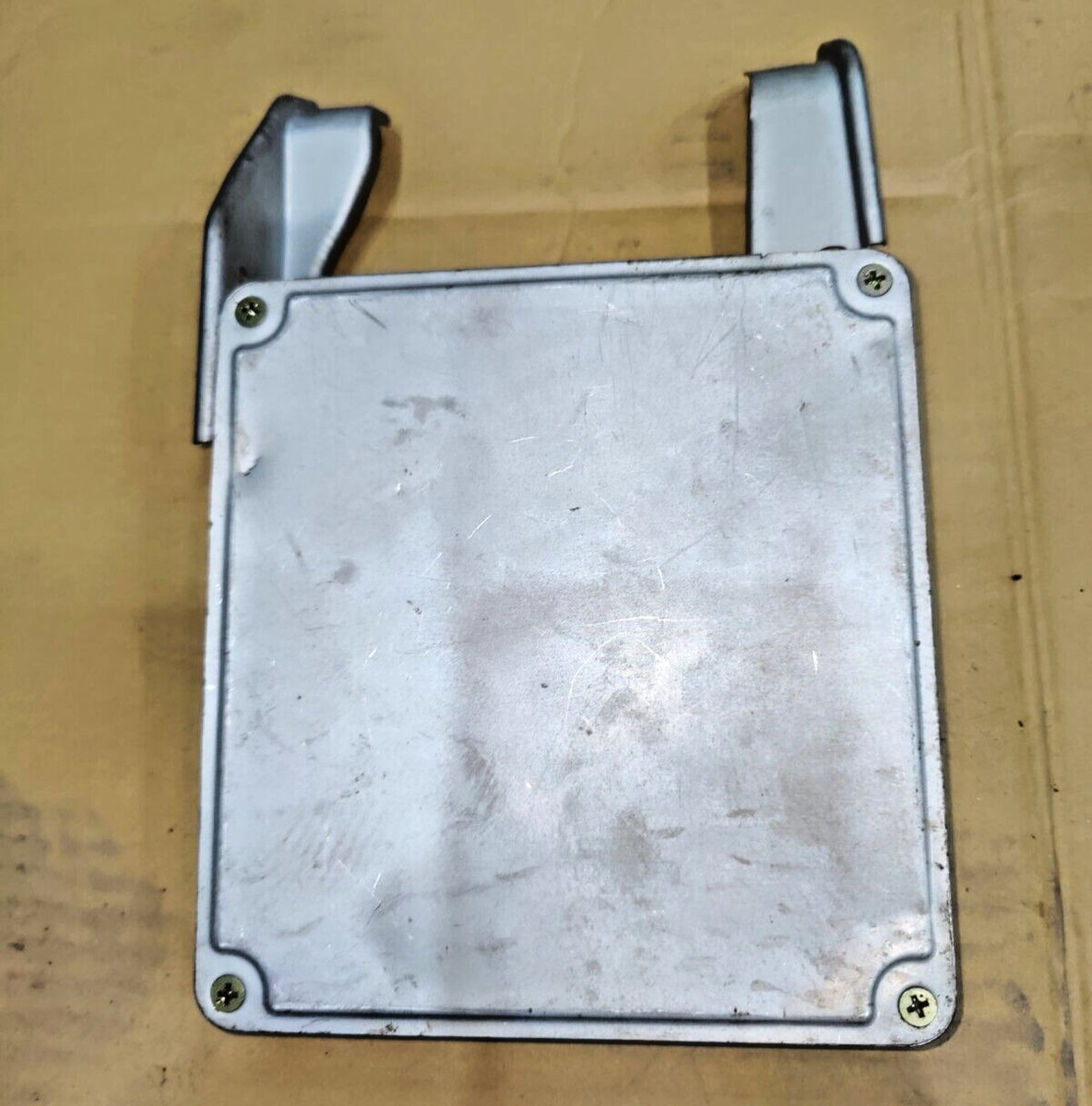 Toyota Hilux Surf KZN185G KZN185W 1KZTE 3.0 ECU 89661-3D240