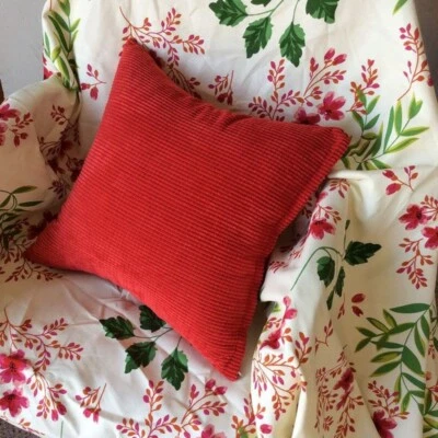 2X Groß Schlicht Kord Kissenbezüge Streifen Reißverschluss Auf Sofabett Dekor - Bild 1 von 4