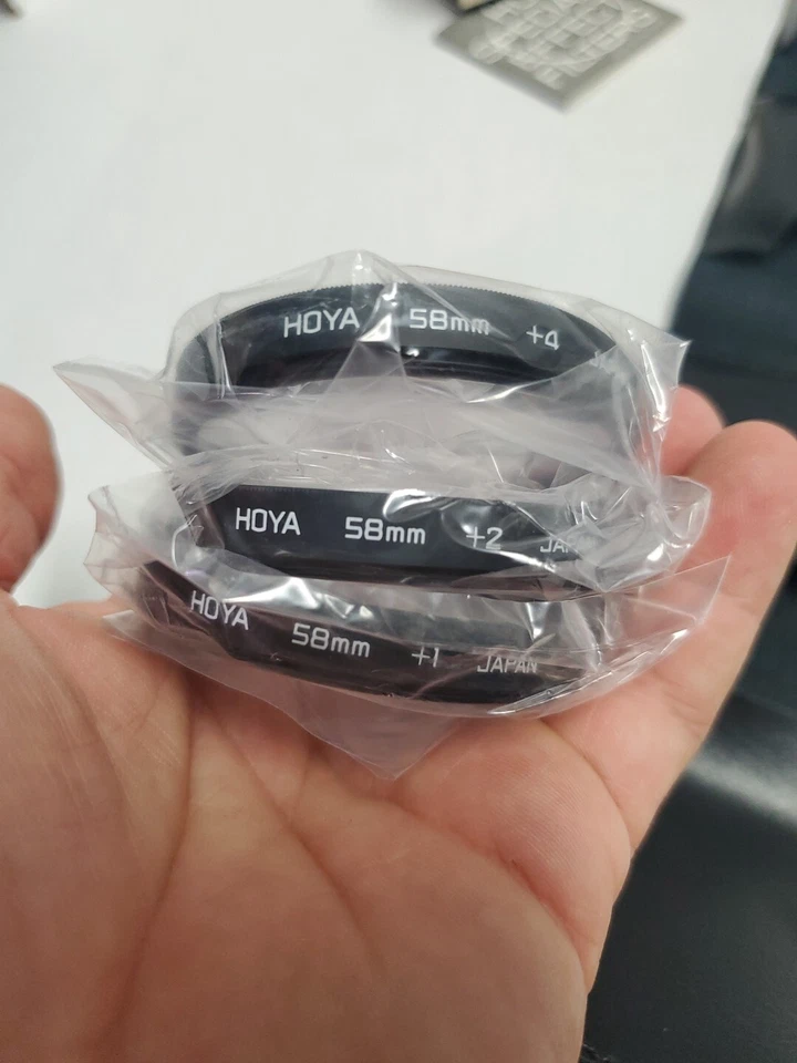 NOS Set Of 3 HOYA lenses 58 mm: 58mm + 1 , 58mm + 2 & 58mm + 4 With Case. New - Image 3 of 4