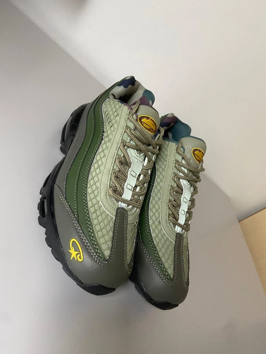 Preços baixos em Nike Corteiz x Air Max 95 SP Rules the World
