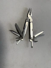  Leatherman Super Tool