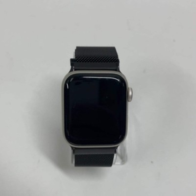 GPS Only Apple Watch SE 3 40MM Starlight Aluminum Aftermarket Band MEH54LW/A