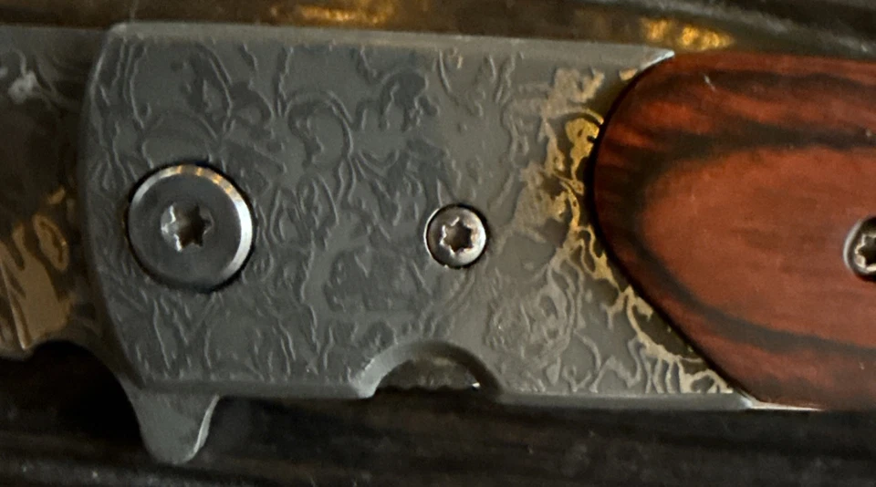 Cuchillo de Bolsillo Plegable Tac-Force Madera Pakka Damasco Foto 3 de 4