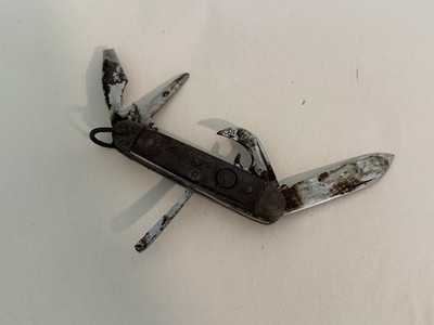 Vintage Ulster Boy Scout 4 Blade Pocket Knife N.Y USA - Poor Shape - Dirty