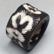 Unique Tibetan Old Agate 3 Eyes Hooks Amulet Wide Ring S241126